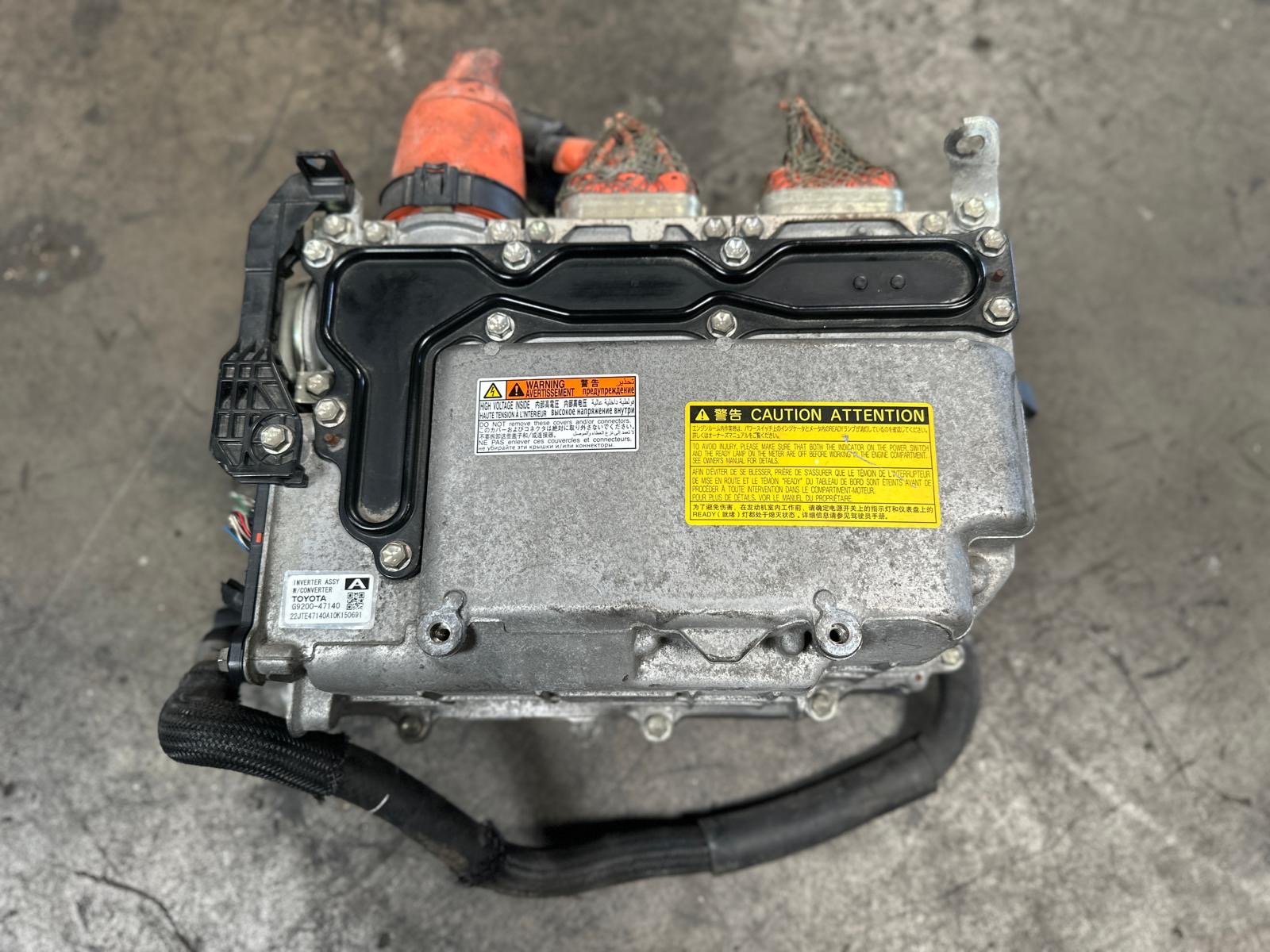 Second image of Toyota Prius 2010–2015 Hybrid Inverter JDM