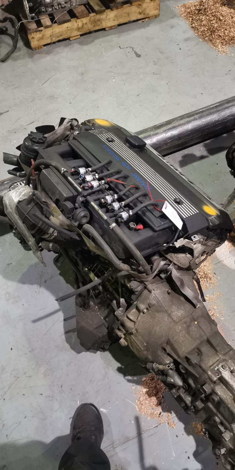 Second image of BMW 325i E46 2.5L M54B25 Double VANOS Engine