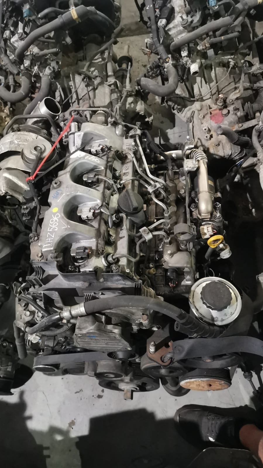 Toyota RAV4 2.4 D4D 2AD Engine OEM