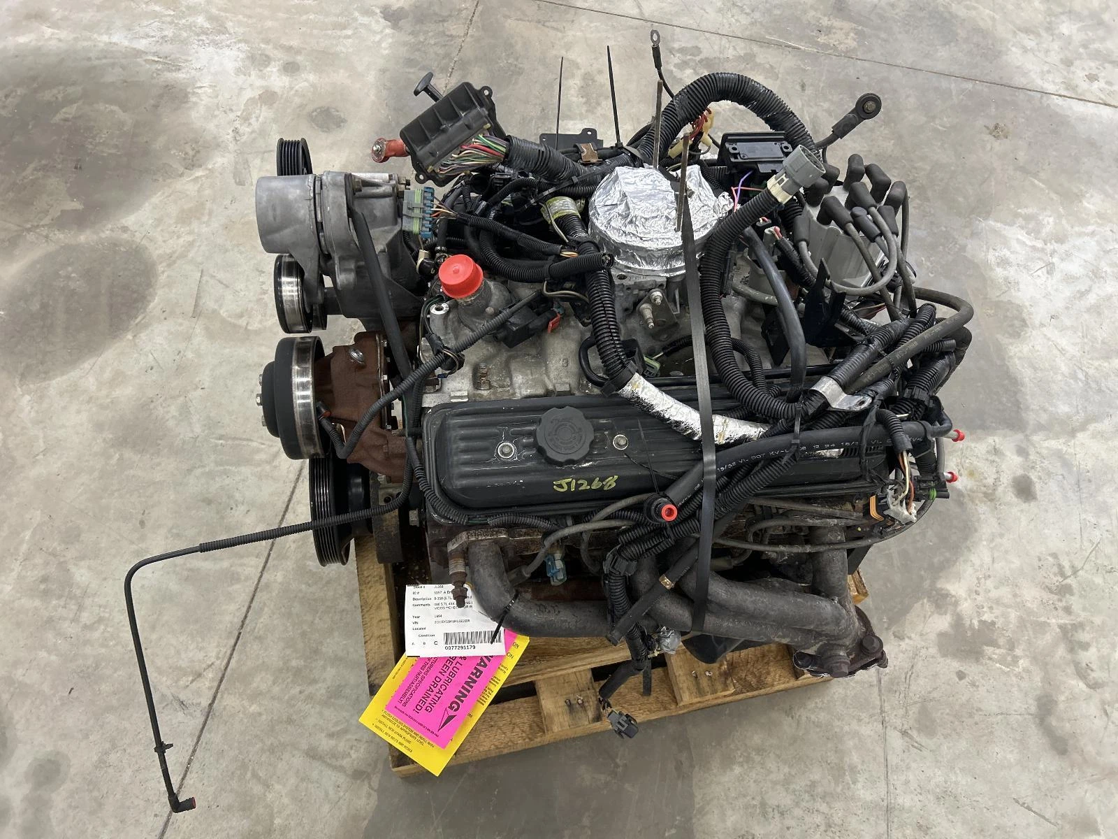 Second image of 91–95 Chevy 1500 5.7L Gas Engine