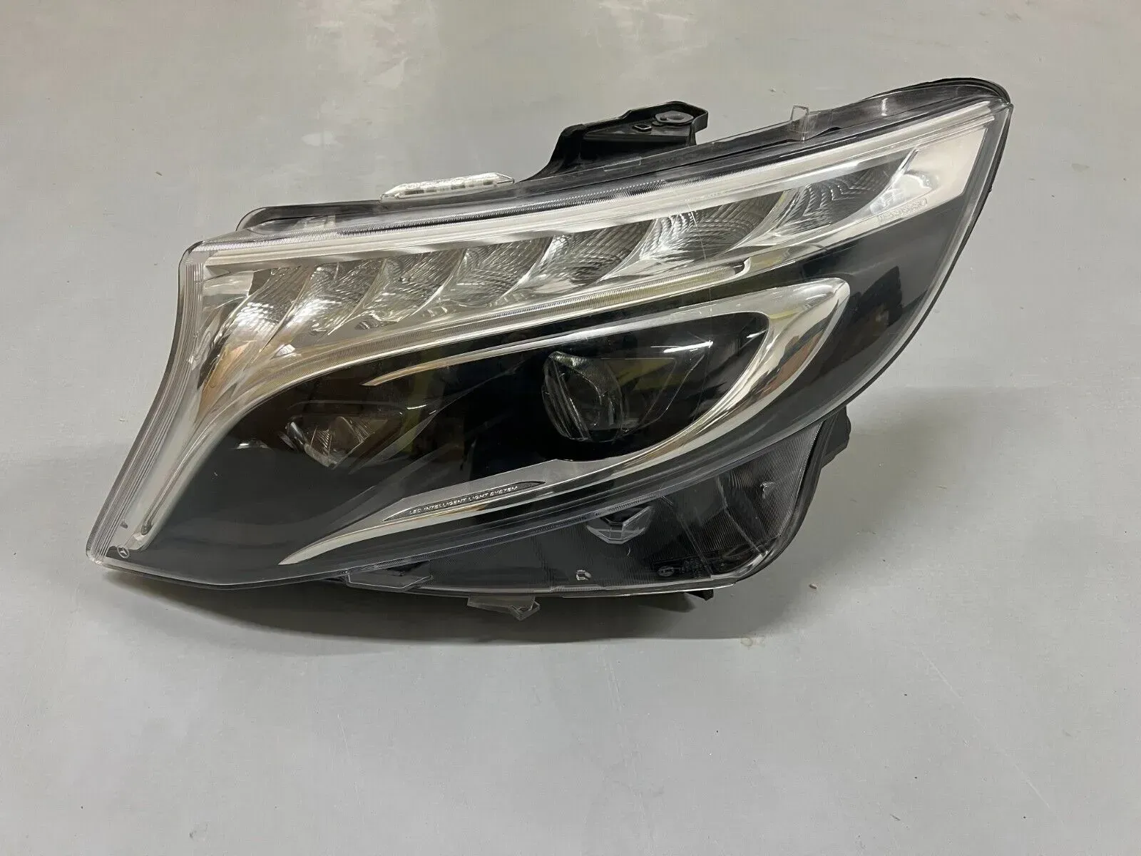 Mercedes V-Class/Vito W447 LED Headlight Left
