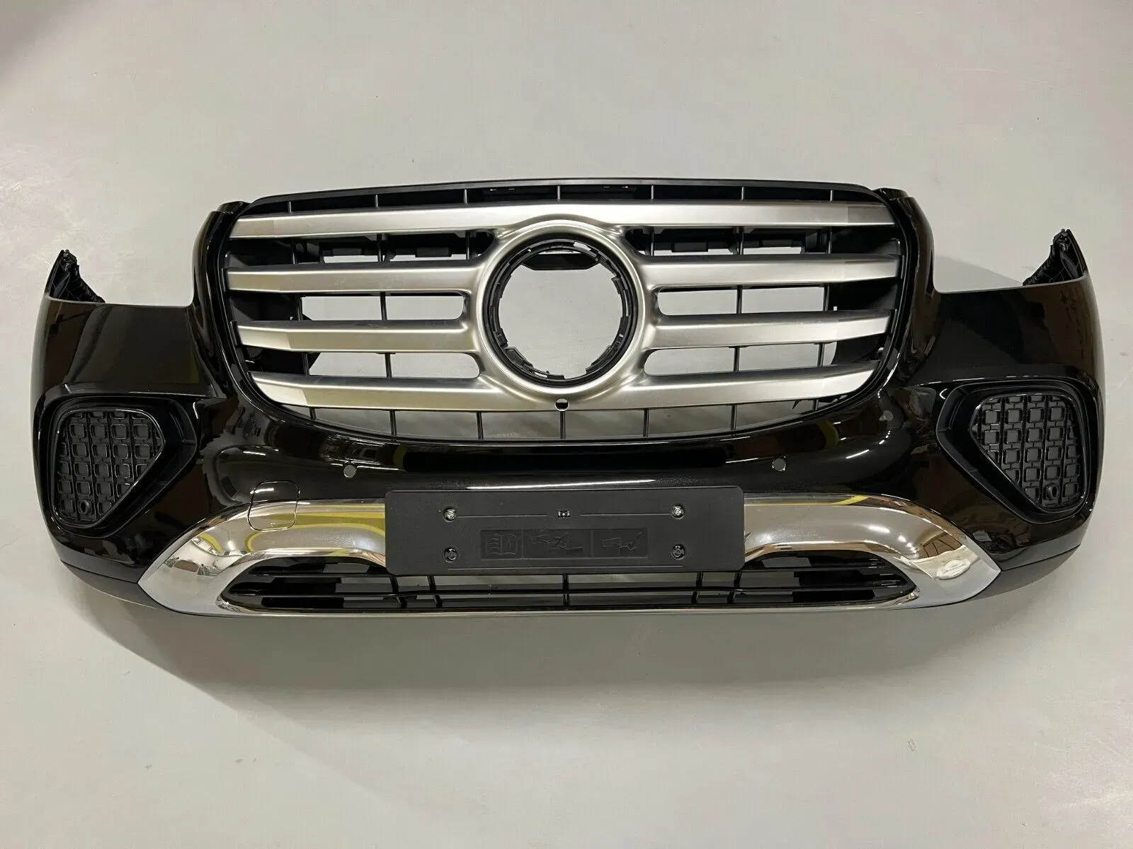 Second image of Mercedes GLS X167 MOPF Front + Rear Bumpers