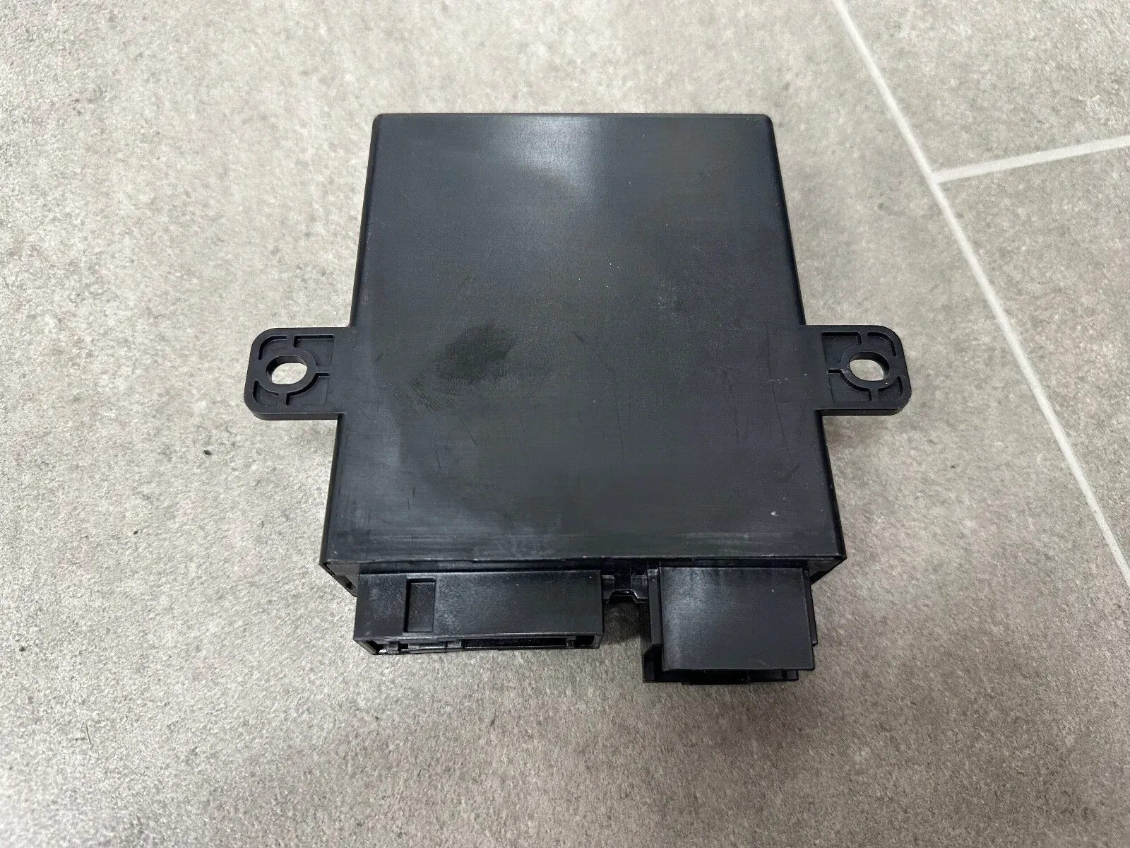 Second image of Mercedes-Benz PSM A9079001605 Control Unit – NEW