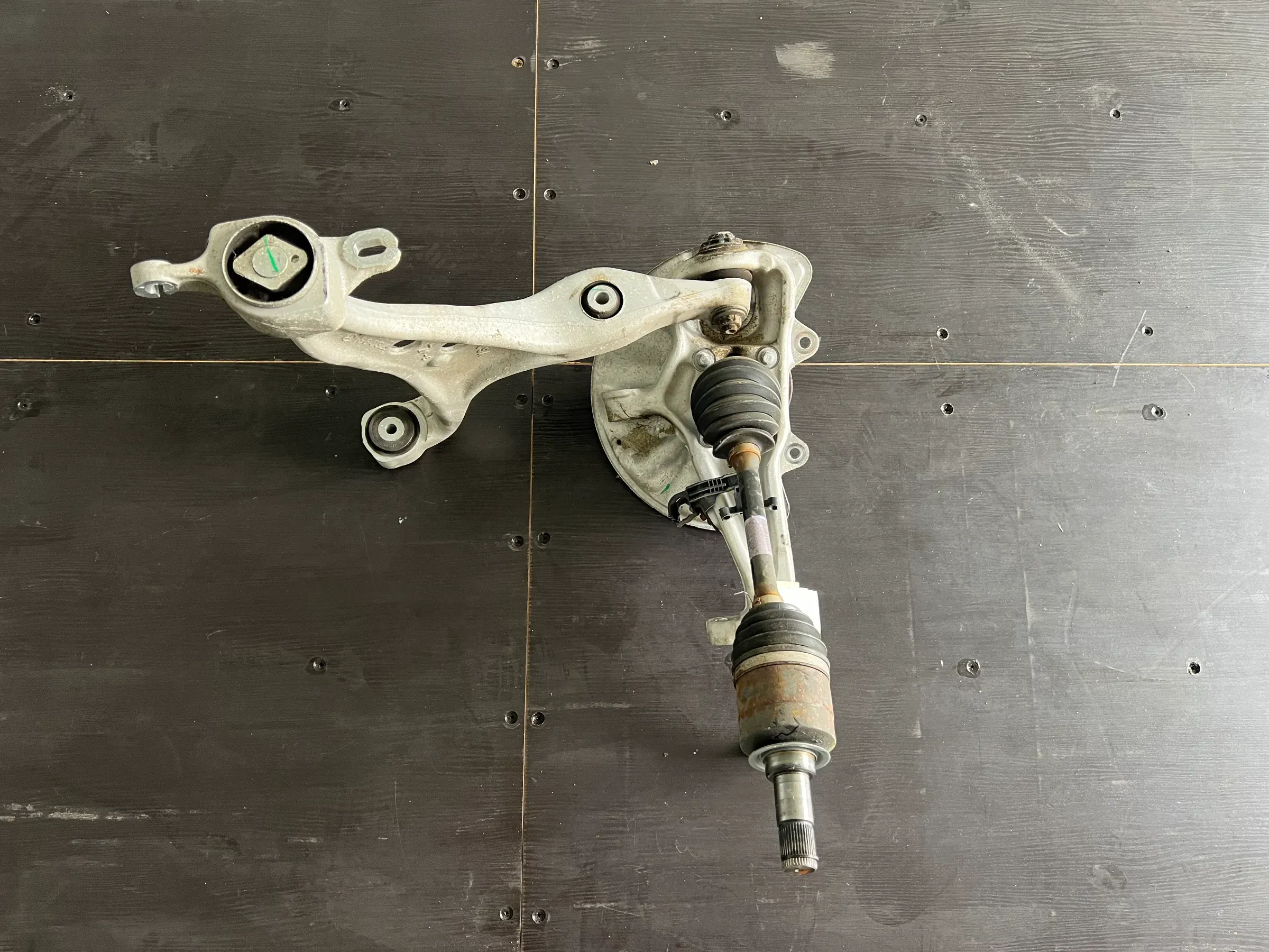 Mercedes W166 ML/GL/GLE Front Left Driveshaft