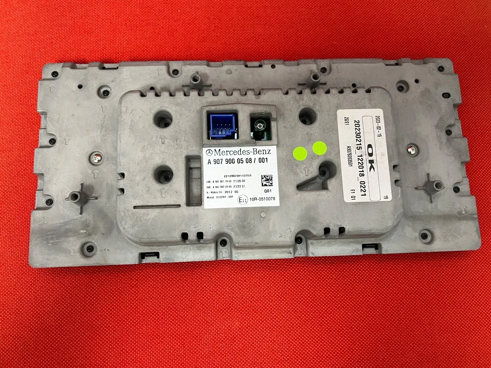 Second image of Mercedes Sprinter W907 W910 Display A9079000508 A9078203501 OEM
