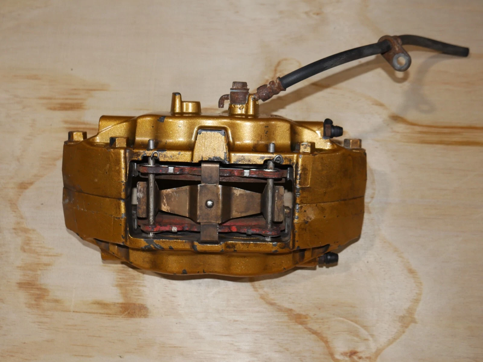 Second image of JDM Subaru WRX STI Brembo Brake Calipers 02–07